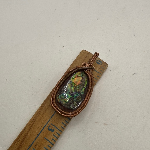 Handcrafted Amorite Dragons Blood Wire Wrapped Pendant Boho Hippie Jewelry - Picture 9 of 11